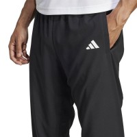 Pantalon Adidas Walk On Negro